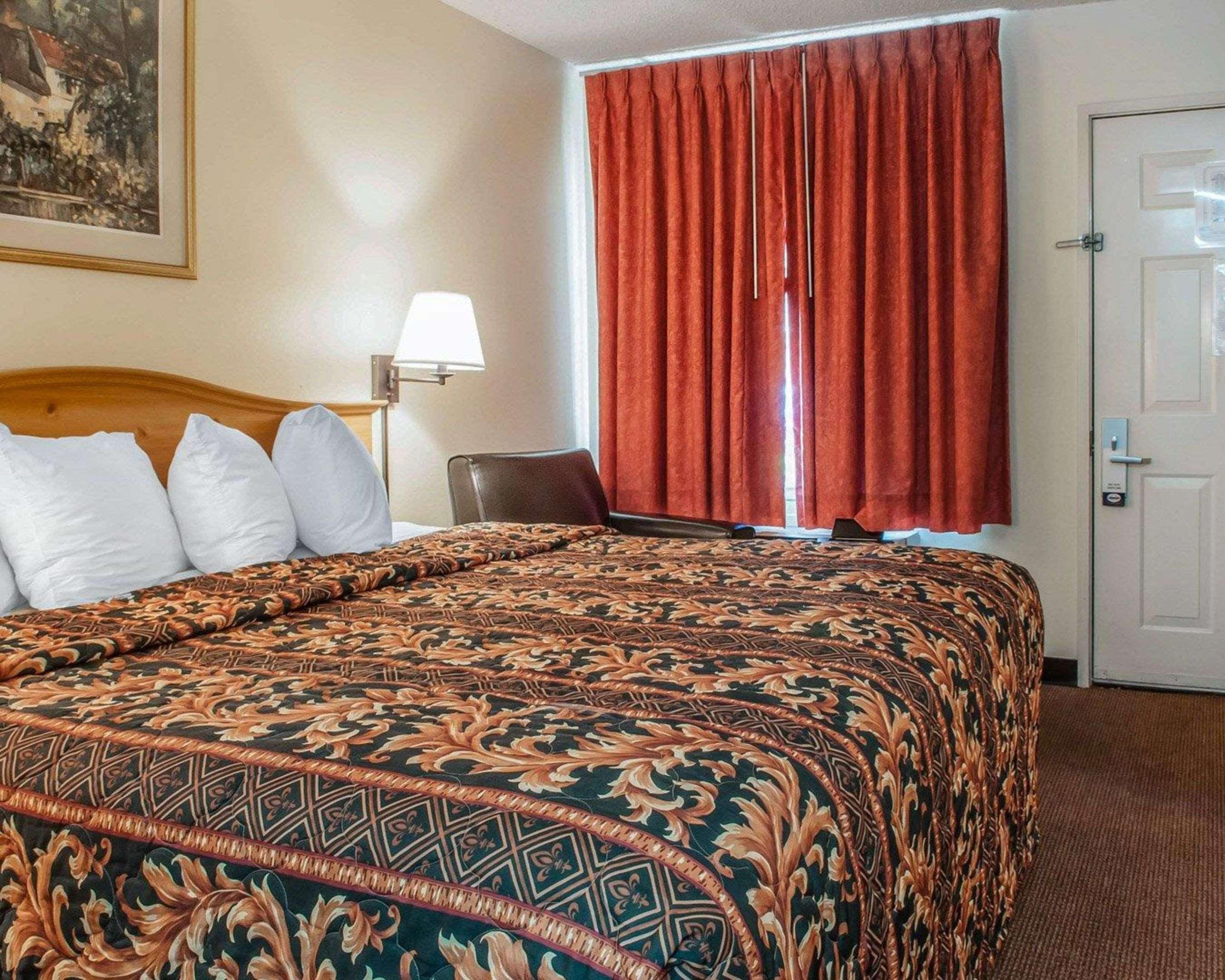 Suburban Studios Albuquerque Midtown - University Esterno foto