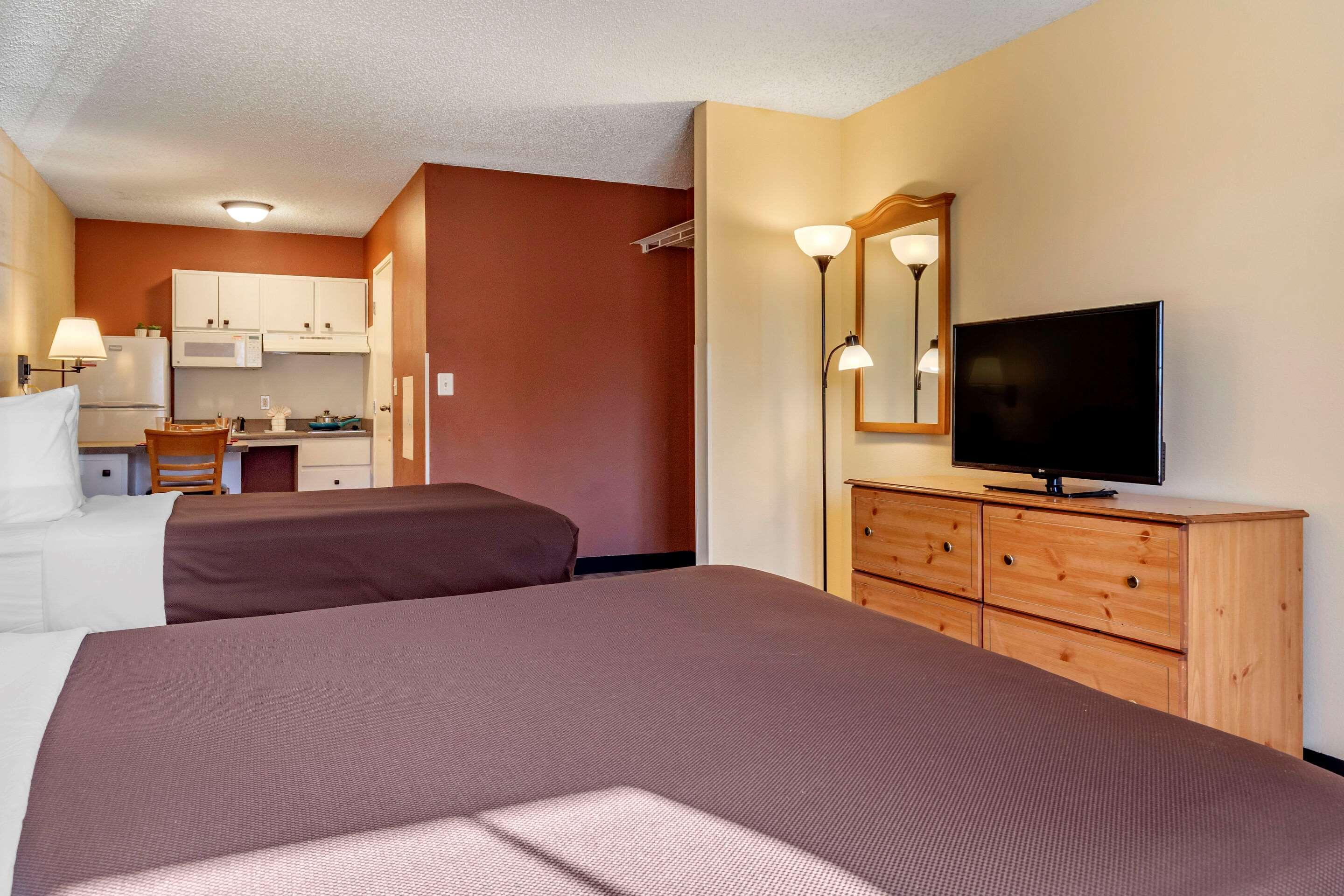 Suburban Studios Albuquerque Midtown - University Esterno foto